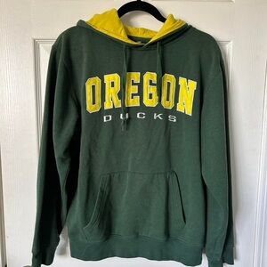 Colosseum Women's Green and Yellow Sweatshirt
